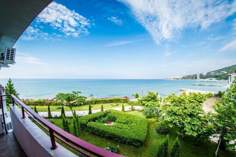 Privilege Fort Beach - Sea Viev Premium Apartments Elenite Ngoại thất bức ảnh